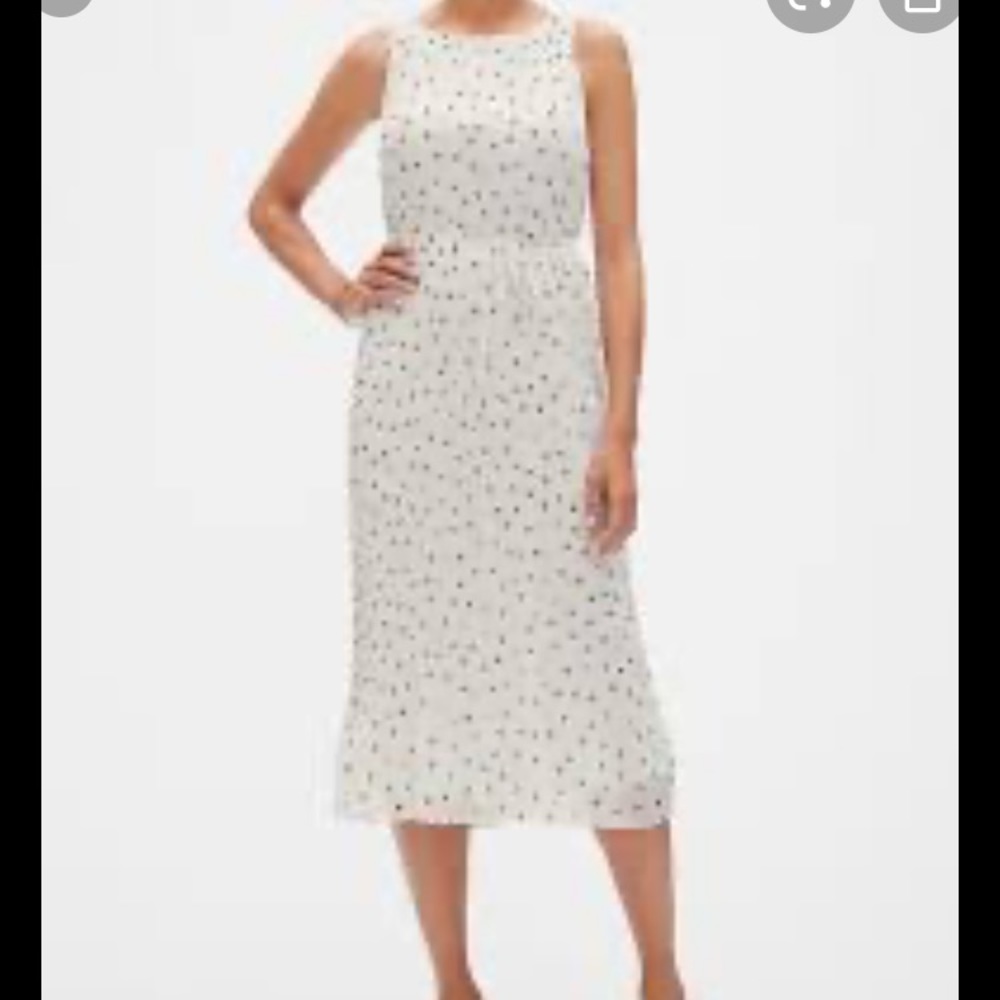 Pleated polka dot dress. Banana Republic size 0.